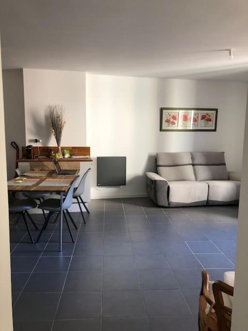 La Petite Pelerine Apartment Narbonne Exterior photo